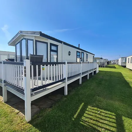 5 Berth Family Caravan Ingoldmells Skegness Exterior photo